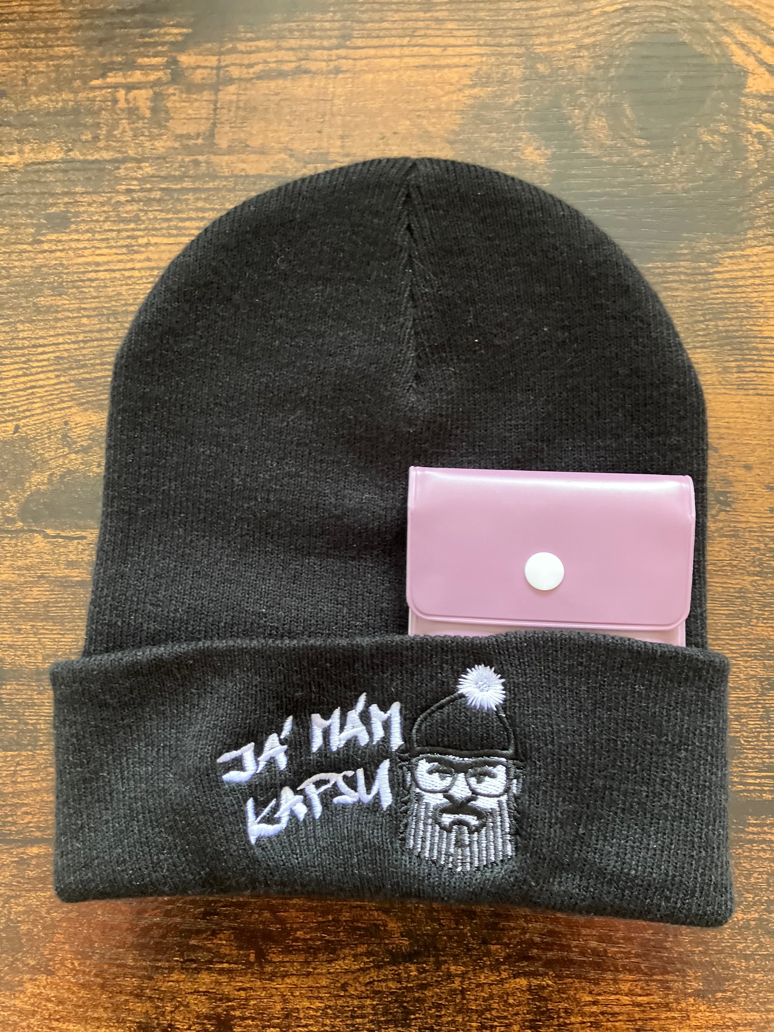 JÁ MÁM KAPSU BLACK